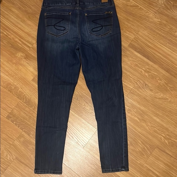 Seven7 Blue Skinny Jeans with Modern Fading size 16 - Picture 7 of 7